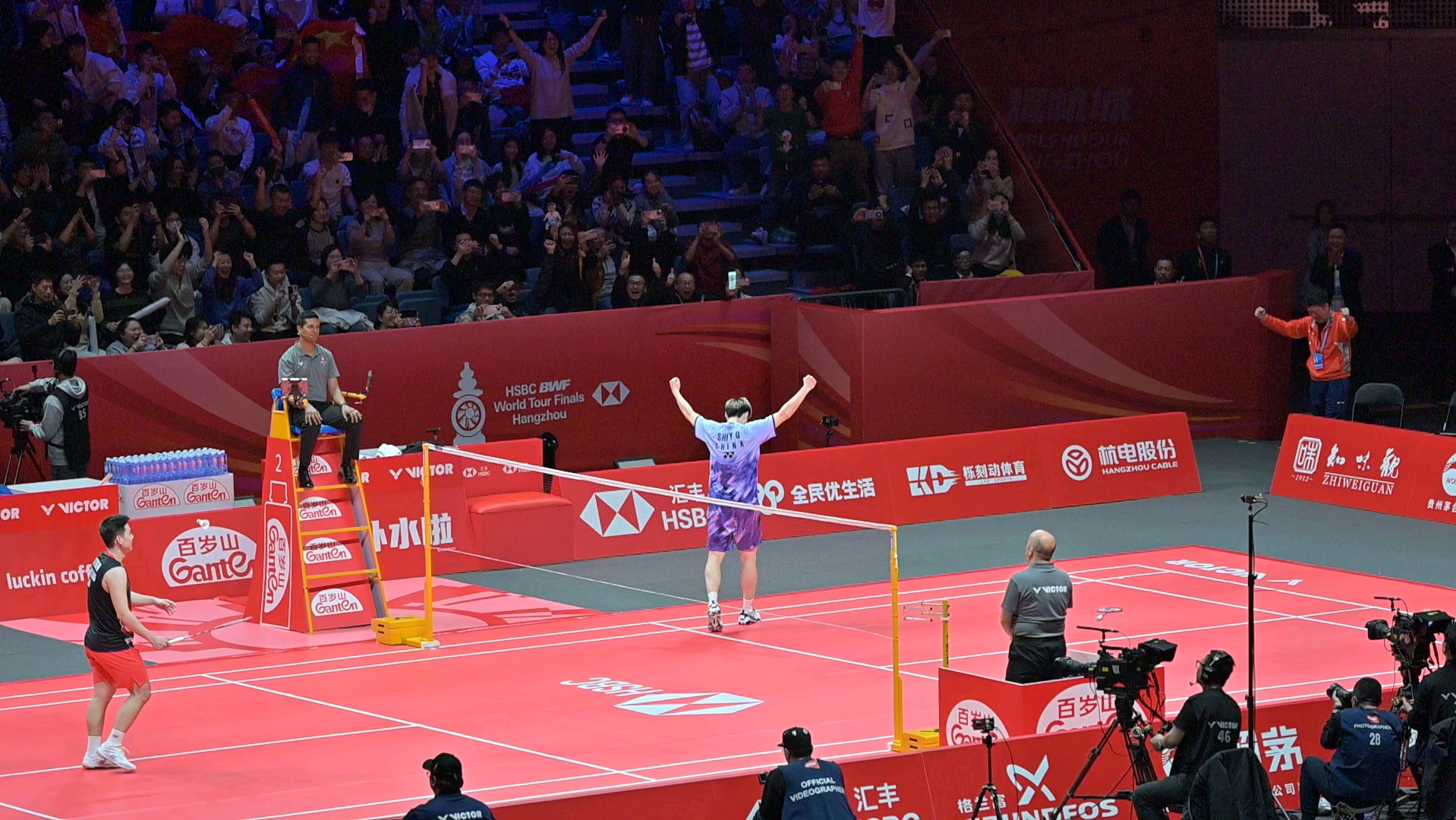 韩国队翻盘印尼队，石宇奇统治全场