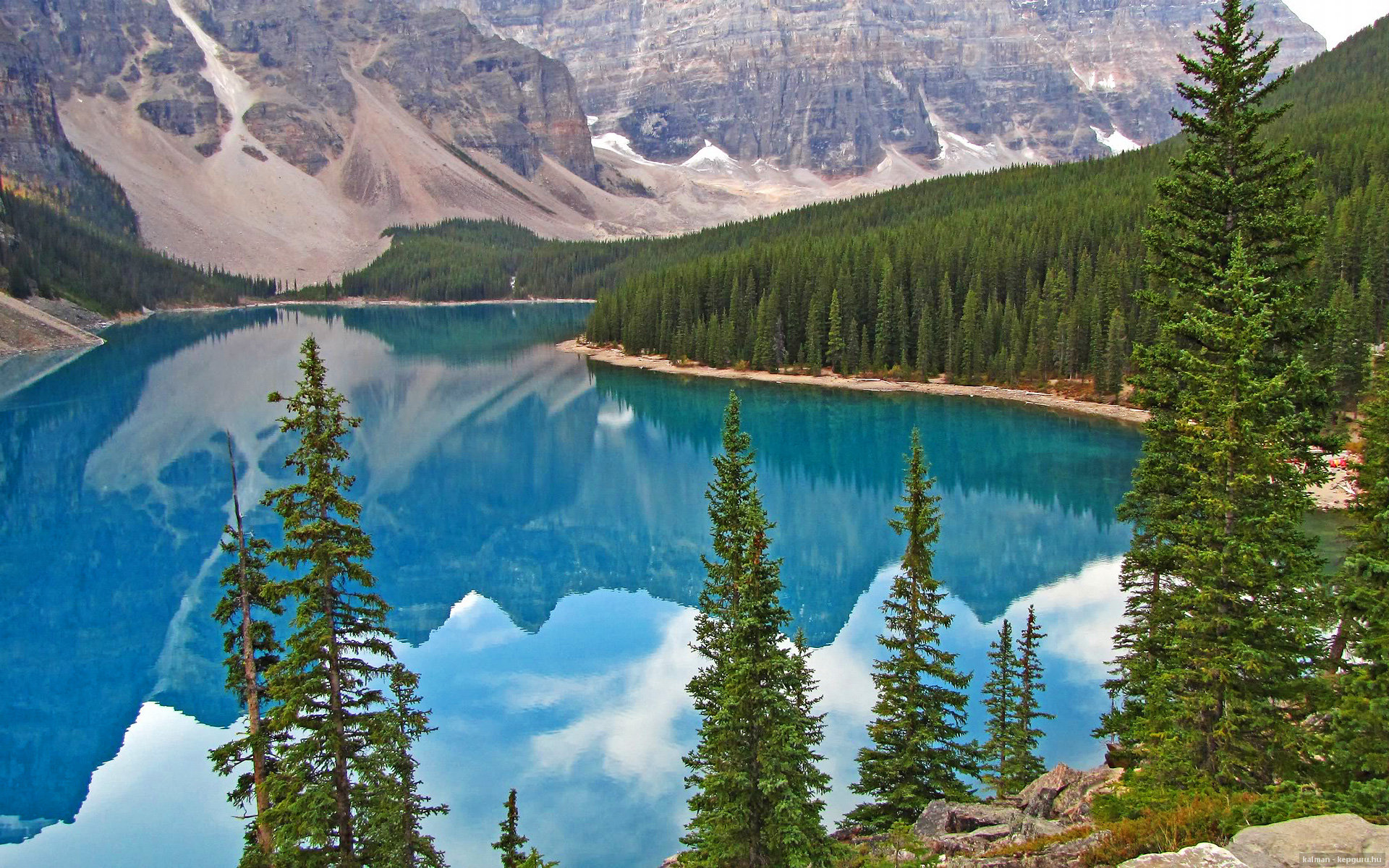 当东决的窒息感席卷意甲，那不勒斯用一场非典型胜利正面击溃尤文图斯