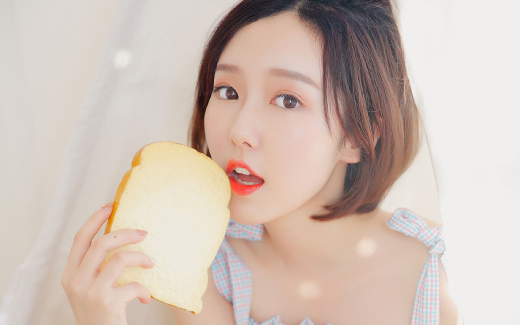 红袍加身的法老，当萨拉赫为英格兰完成世纪绝杀