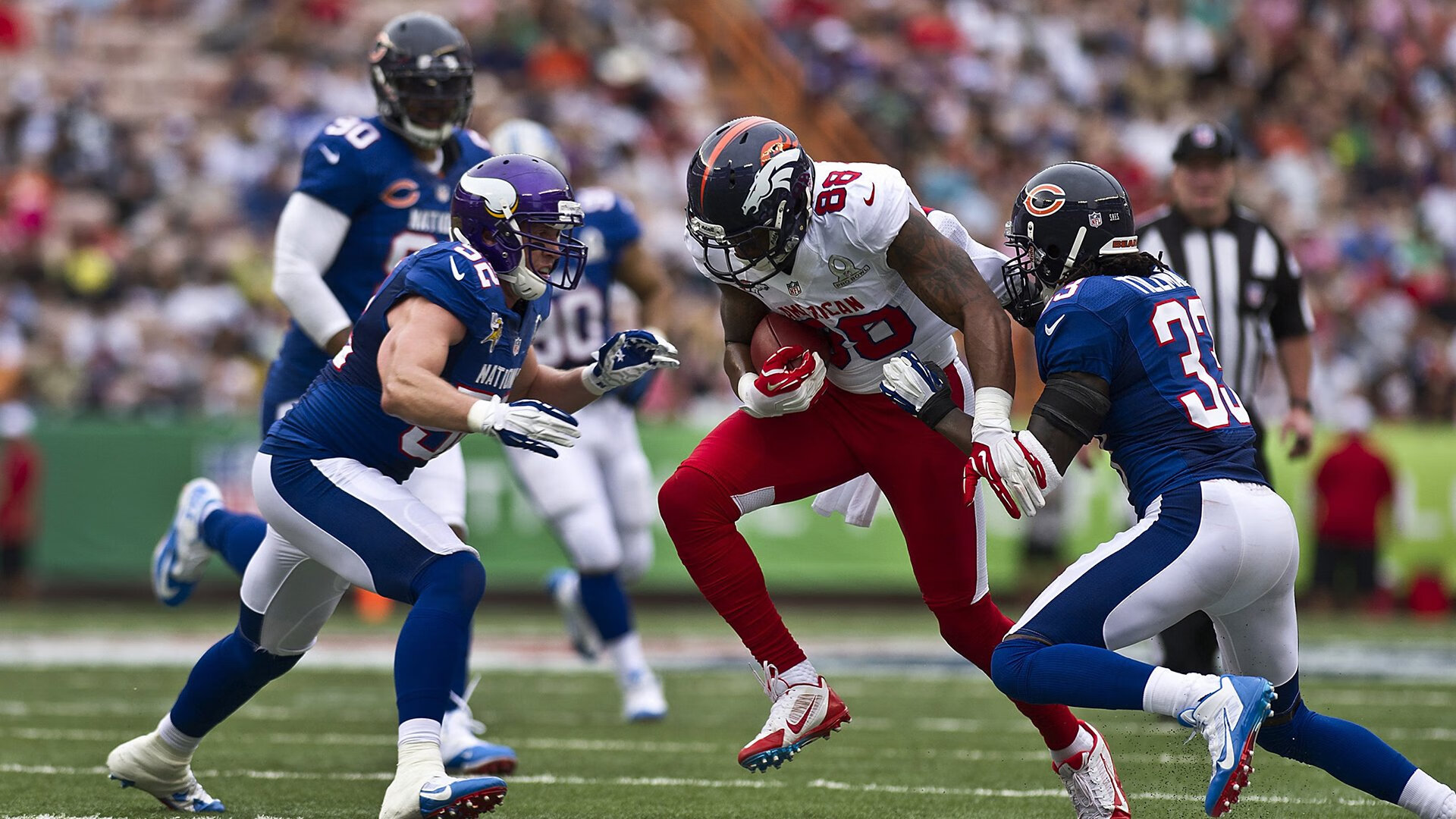 纽约的钢铁与夏洛特的玫瑰,东决关键战中尼克斯火力全开压制黄蜂